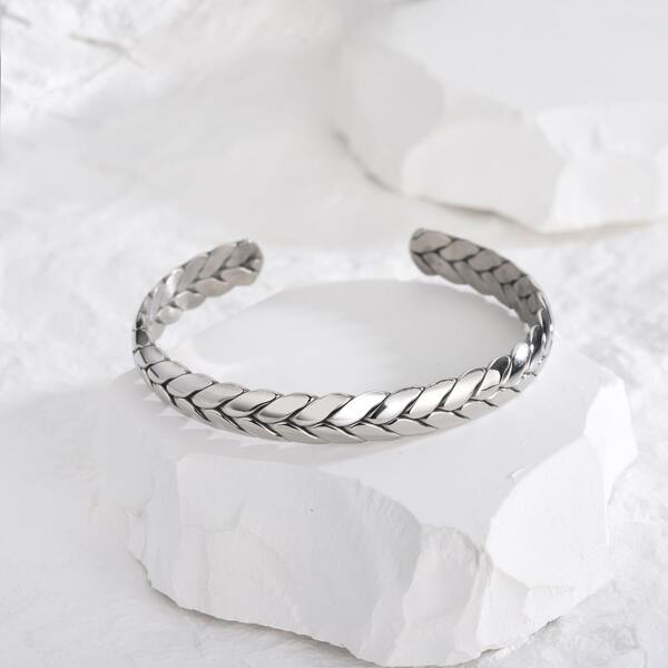

Minimalist Cuff Bracelet, Silver