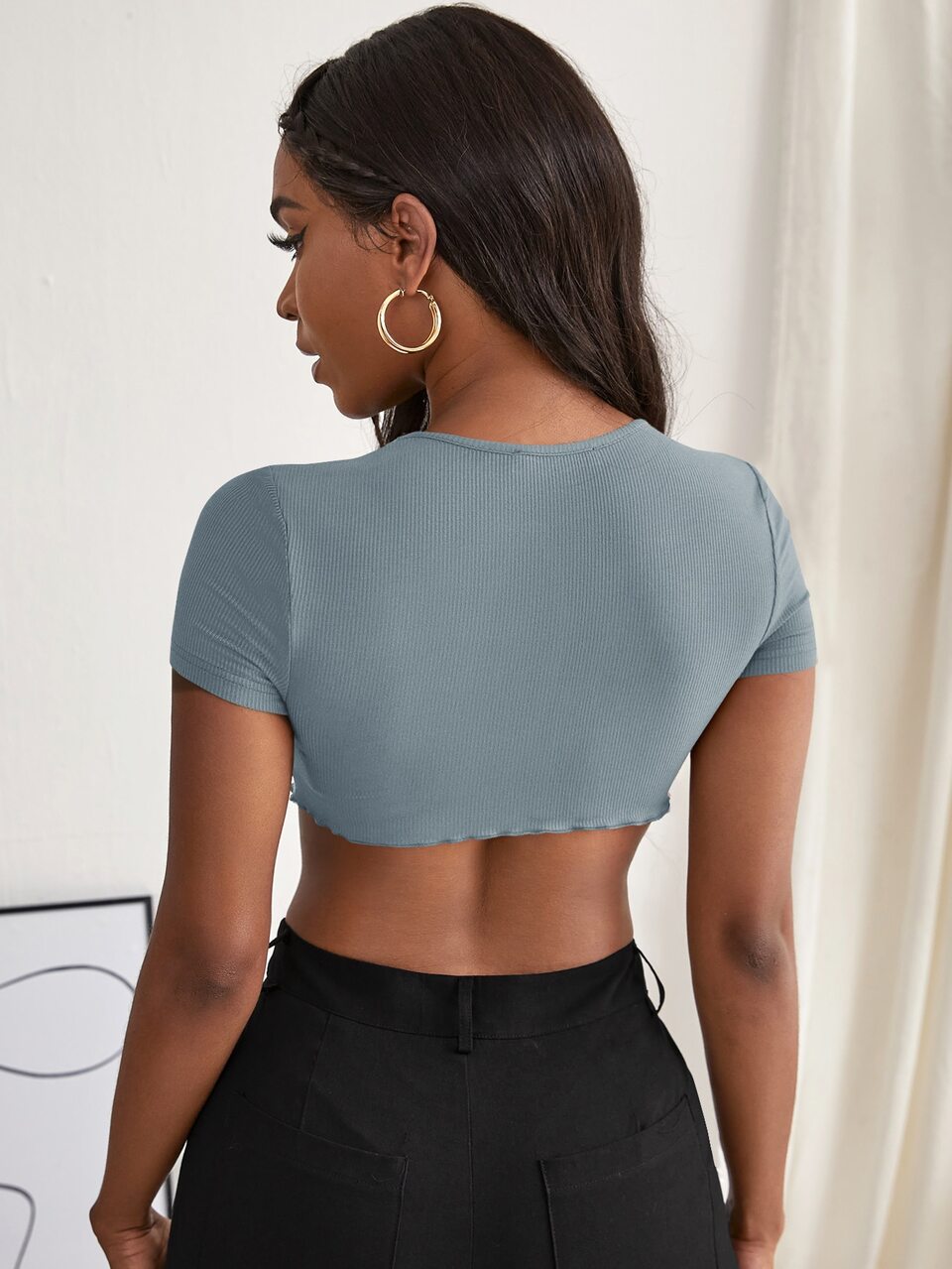 Cut Out Front Crop Tee