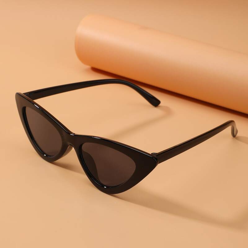 

Cat Eye Frame Sunglasses, Black