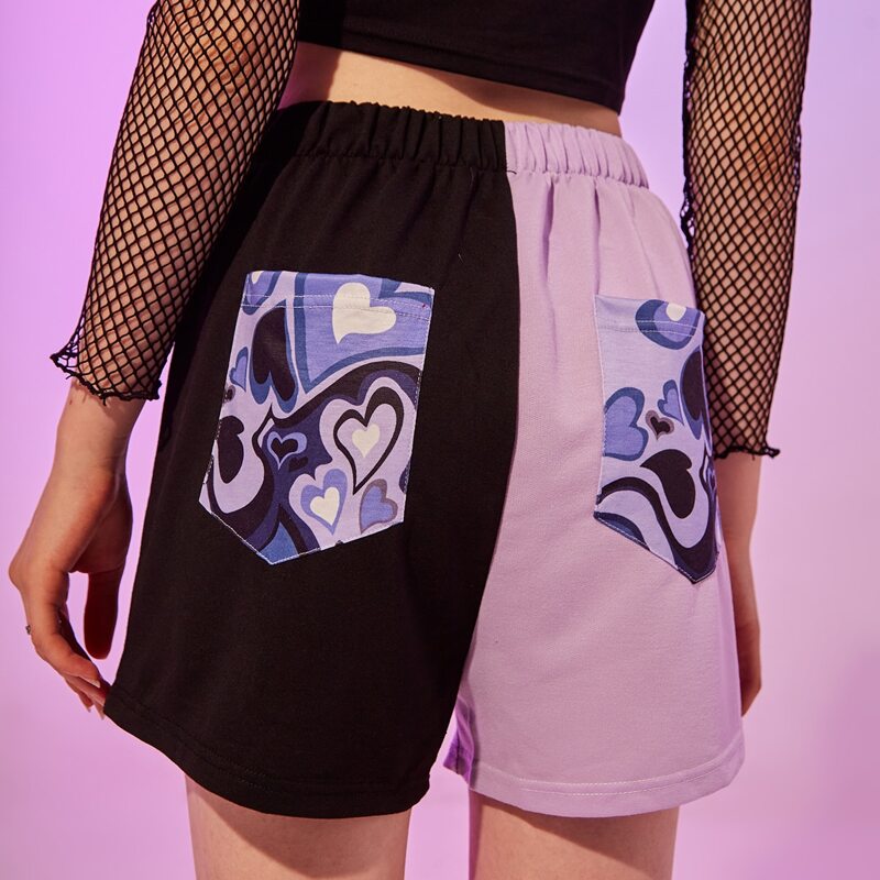 

Two Tone Heart Graphic Shorts, Multicolor