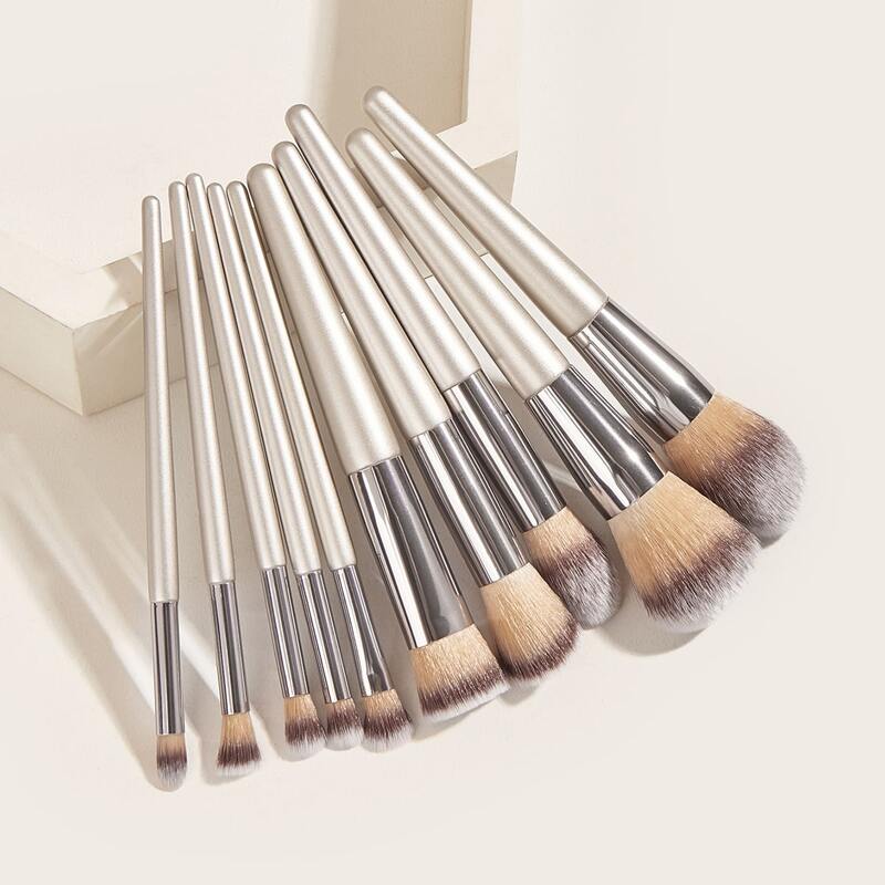 

10pcs Makeup Brush Set, Champagne