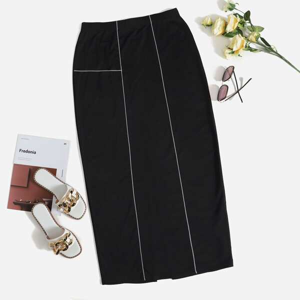 

Plus Contrast Piping Split Back Skirt, Black