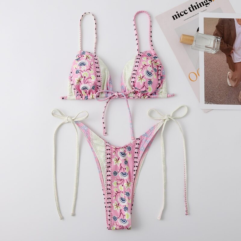 

Floral Graphic Bikini Swimsuit, Pink