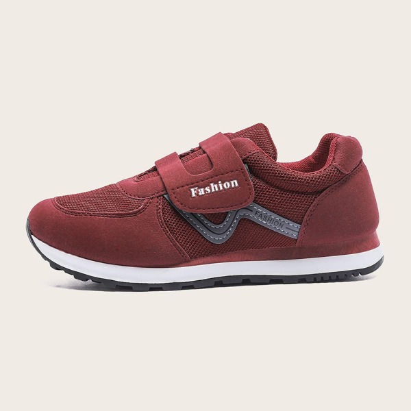 

Minimalist Velcro Strap Running Shoes, Burgundy