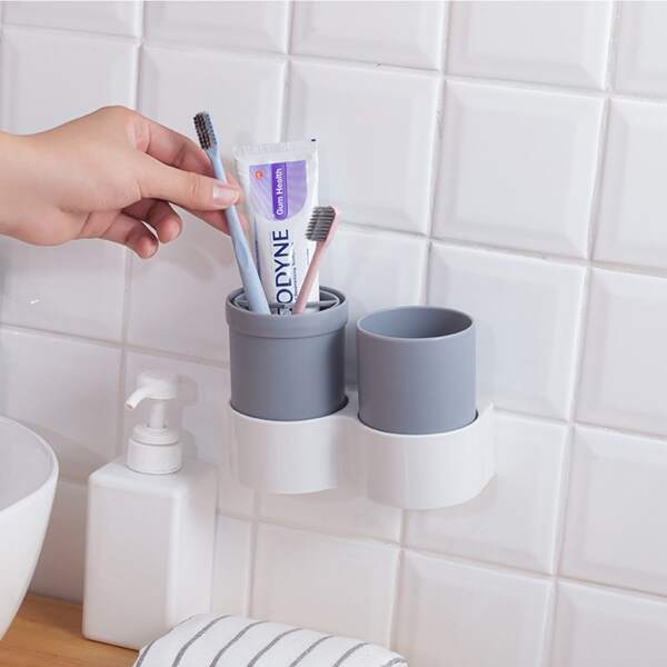 

1pc Random Bathroom Storage Rack & 2pcs Gargle Cup, Multicolor