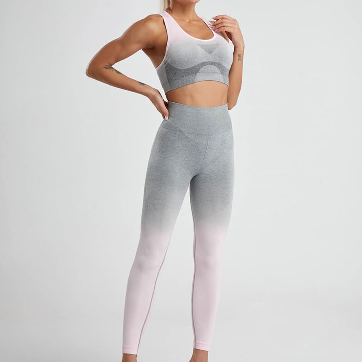 

Ombre Sports Bra With Leggings, Multicolor
