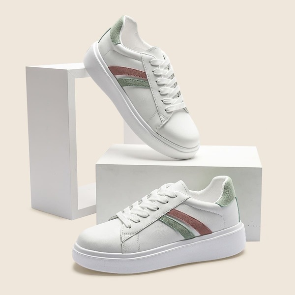 

Striped Pattern Lace-up Front Skate Shoes, White