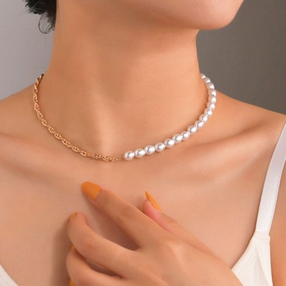 Faux Pearl Beaded Necklace