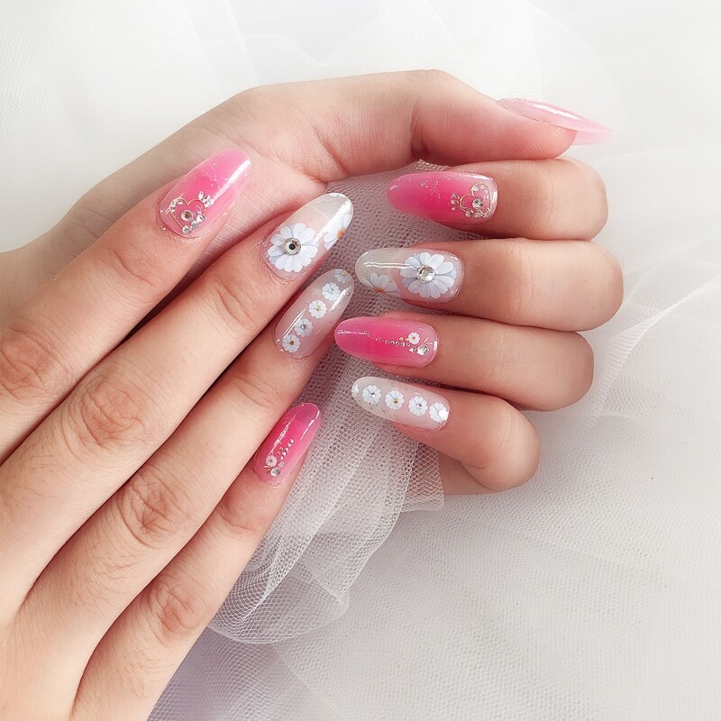 

1sheet Ditsy Floral Nail Sticker, Multicolor