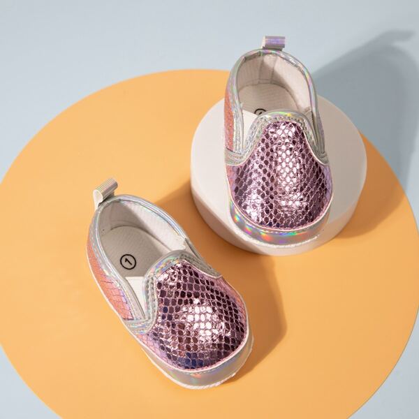 

Baby Girl Metallic Slip On Flats, Purple