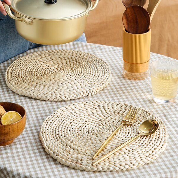 

1pc Round Straw Placemat, Beige