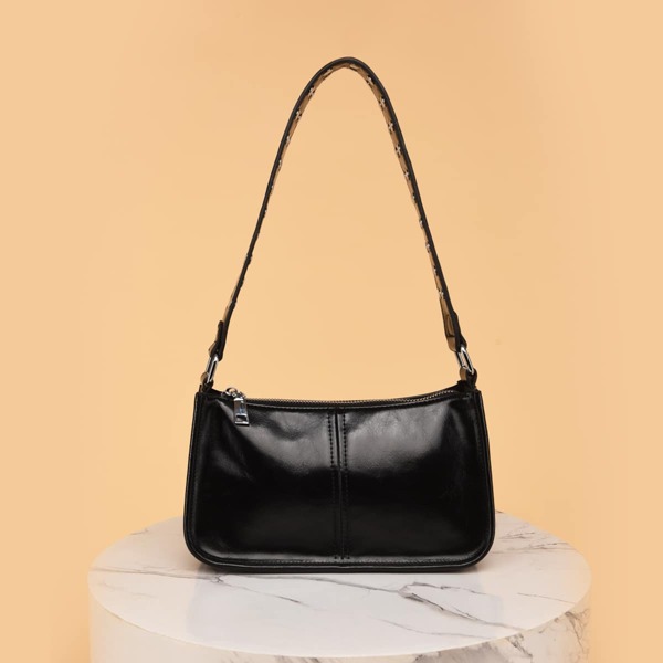 

Studded Decor Minimalist Baguette Bag, Black