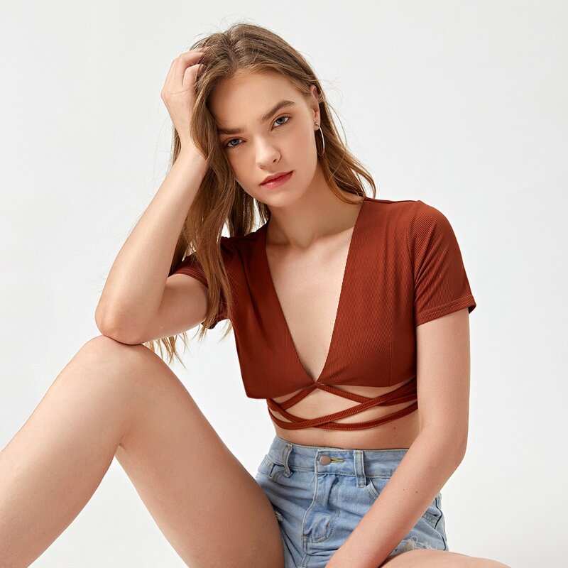 

Solid Criss Cross Plunging Neck Crop Tee, Brown