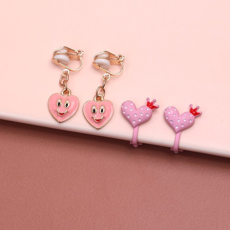 

2pairs Heart Decor Earrings, Multicolor