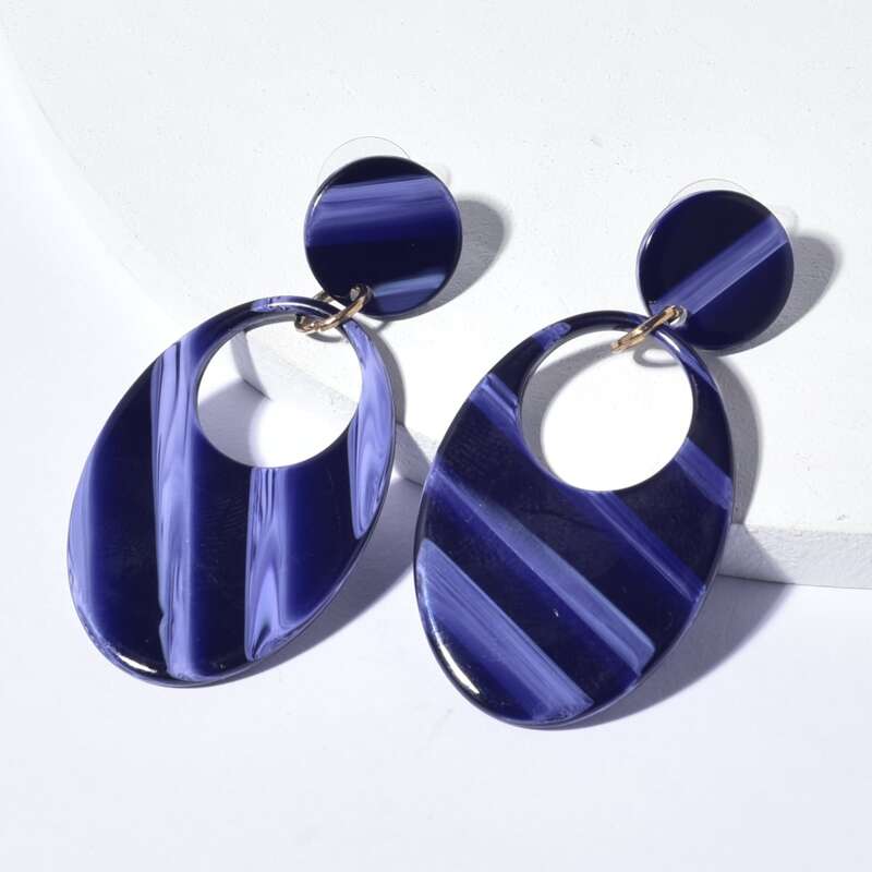 

Hollow Out Drop Earrings, Multicolor