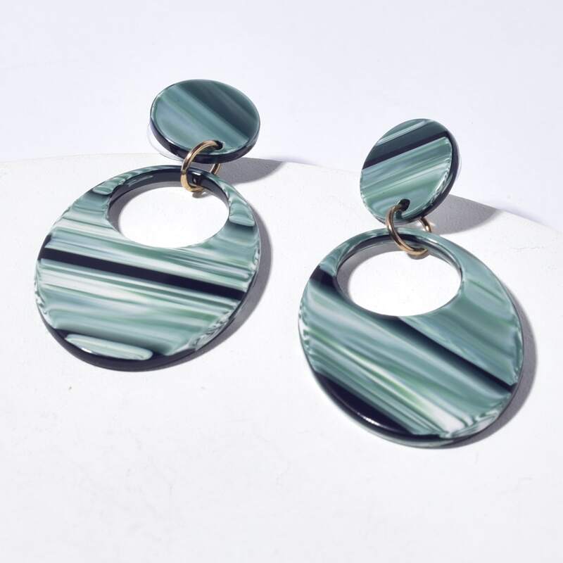 

Hollow Out Drop Earrings, Multicolor