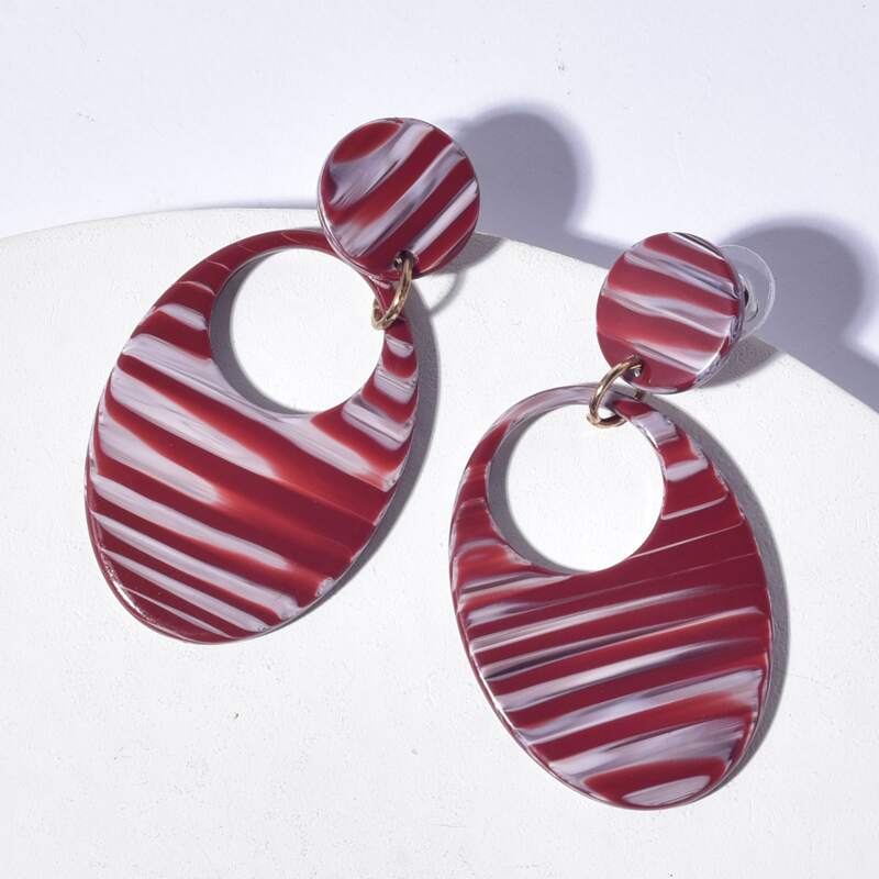 

Hollow Out Drop Earrings, Multicolor