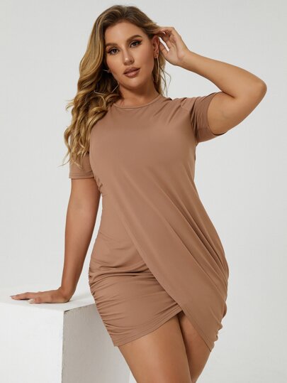 فساتين مقاسات كبيرة غير متساوي او غير متماثل الثنية الصاف كاجوال