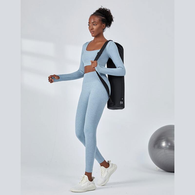 

Seamless Thumb Hole Crop Sports Tee & Leggings, Dusty blue