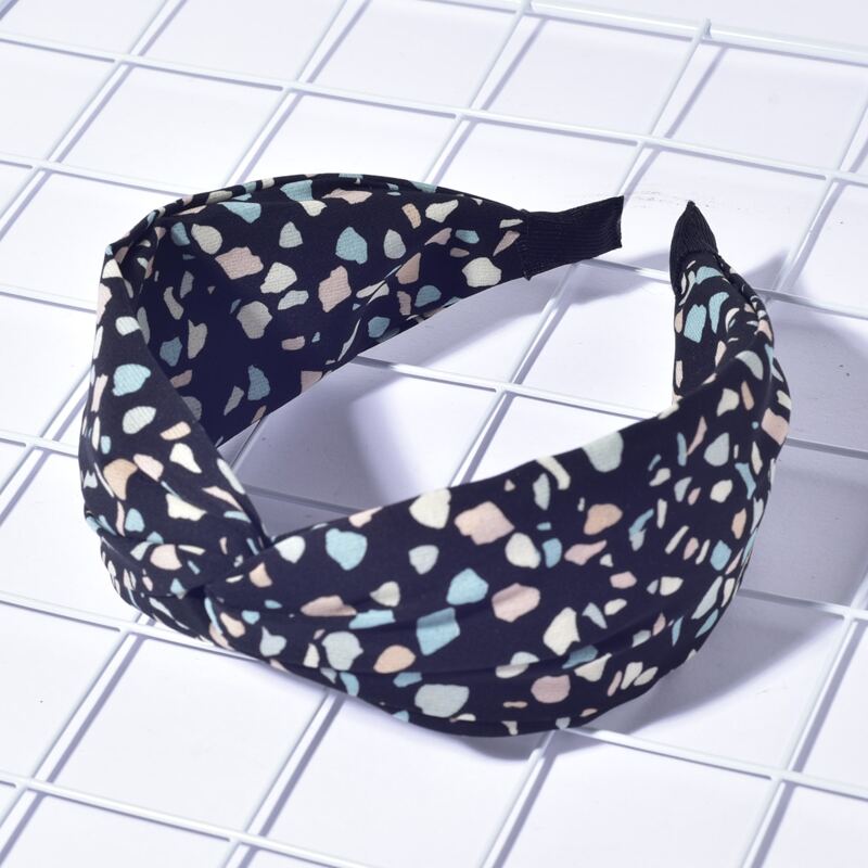

1pc Colorful Graphic Hair Hoop, Black
