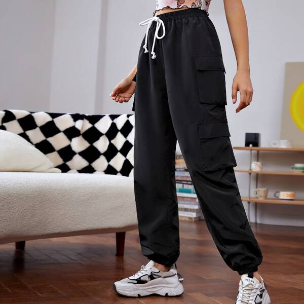 

Drawstring Waist Flap Pocket Cargo Pants, Black