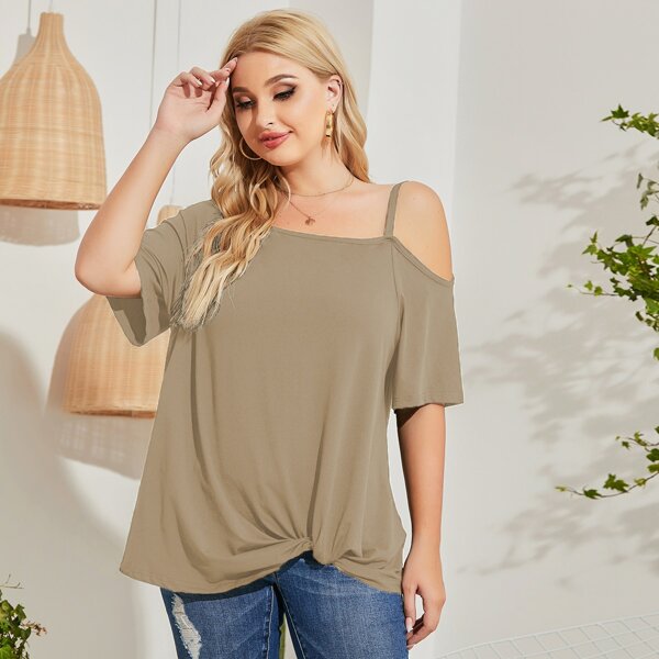 

Plus Solid One Cold Shoulder Tee, Khaki