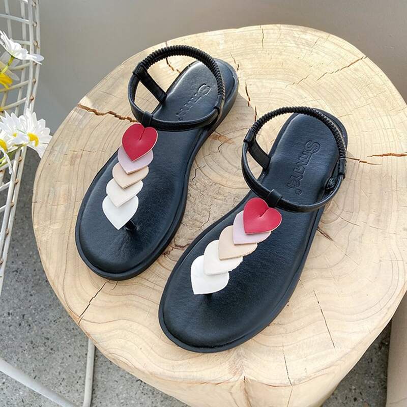 

Heart Decor Thong Sandals, Black