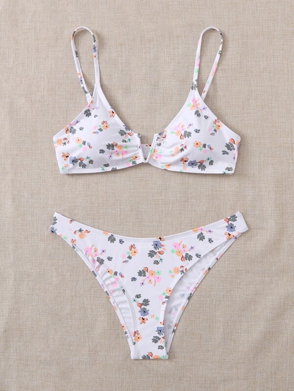 Floral V Wired Bikini For Summer Beach Vacation