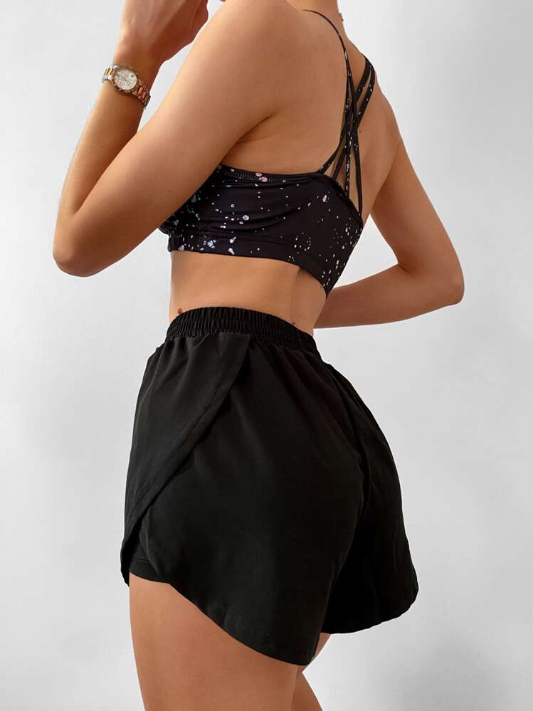 Sujetador Deportivo Con Estampado Gráfico De Alta Elasticidad Junto Con Pantalones Cortos - Negro - Añade 1