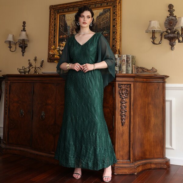 

Plus Solid Flutter Sleeve V-Neck Dress, Dark green