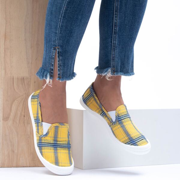 

Plaid Pattern Slip On Sneakers, Yellow
