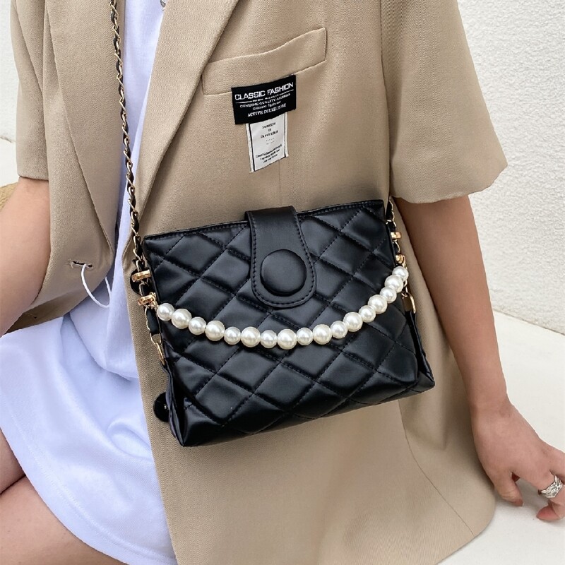 

Faux Pearl Decor Quilted Crossbody Bag, Black