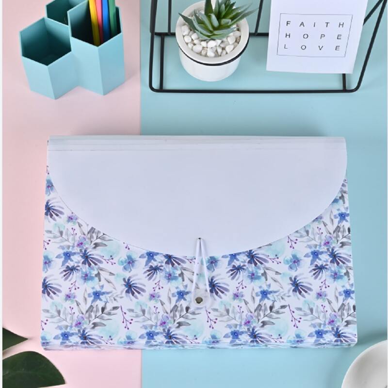 

Flower Print File Pocket, Multicolor