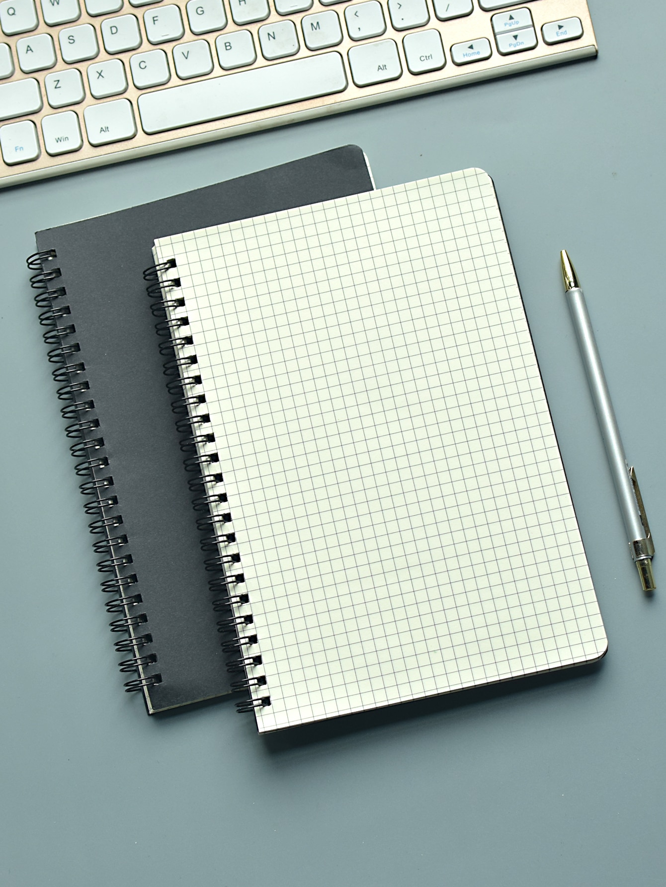 1pc Plain Cover Spiral Notebook