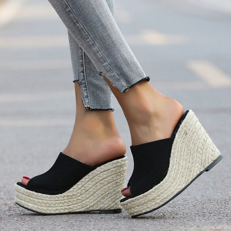 

Espadrille Wedge Sandals, Black