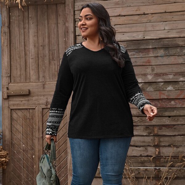 

Plus Contrast Panel Longline Tee, Black