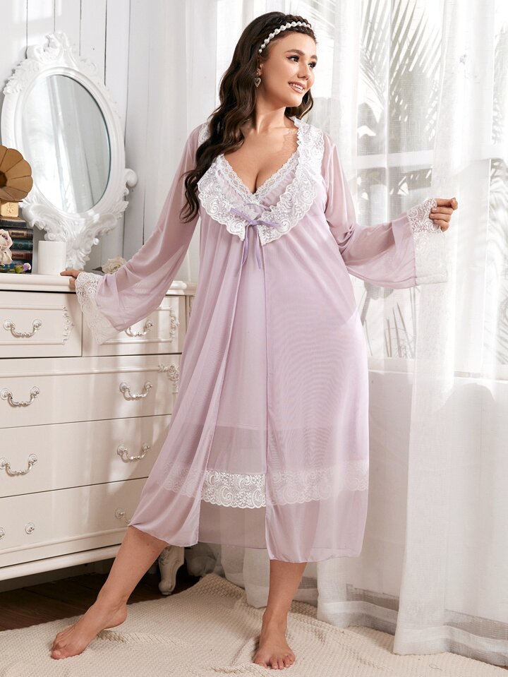 Our Plus Contrast Lace Cami Dress & Robe is such a vibe - ROMWE