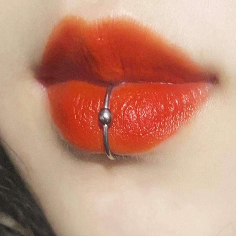 

Stainless Steel Lip Ring, Silver