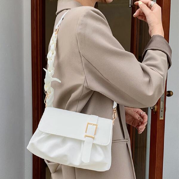 

Buckle Decor Ruched Shoulder Bag, White