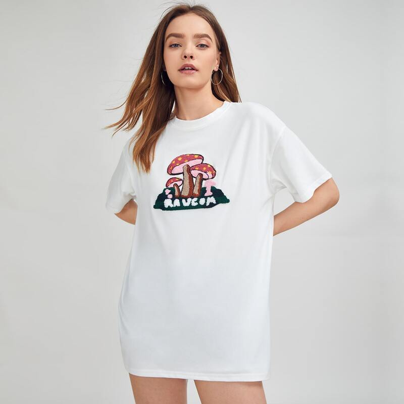 

Mushroom Graphic Oversized Tee, White