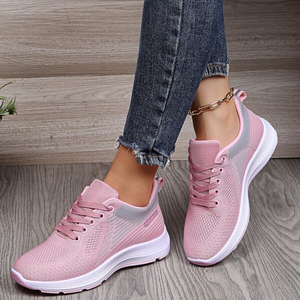 

Mesh Panel Lace Up Front Running Shoes, Pink