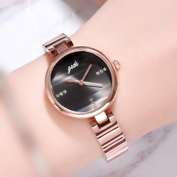 

Rhinestone Decor Round Pointer Watch