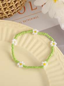 Simple Beaded Bracelet - Green - View 2