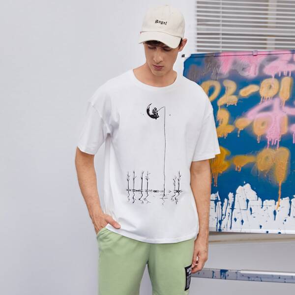 

Men Spaceman And Tree Print Drop Shoulder Tee, White