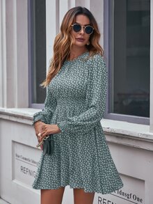 Ditsy Floral Lantern Sleeve Shirred A-line Dress - Army Green - View 6