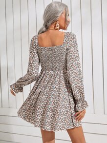 SHEIN VCAY Ditsy Floral Shirred Bodice Square Neck Dress - Multicolor - View 2
