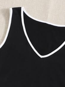 SHEIN EZwear Contrast Side Seam Tank Top - Black - View 4