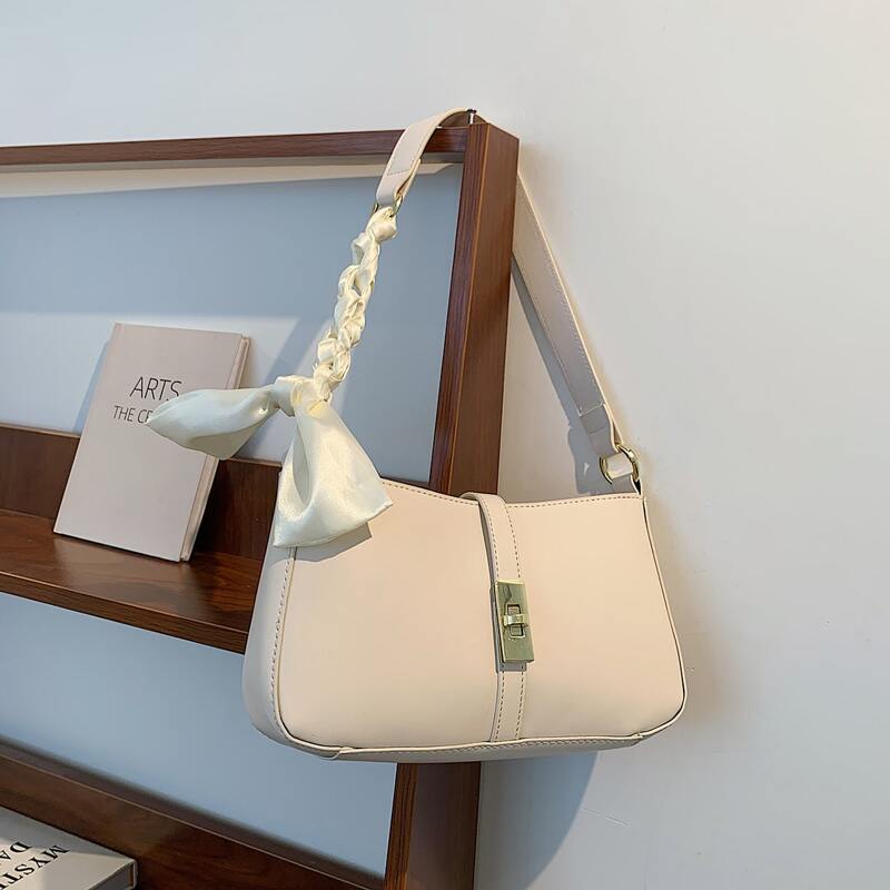 

Minimalist Shoulder Bag, White