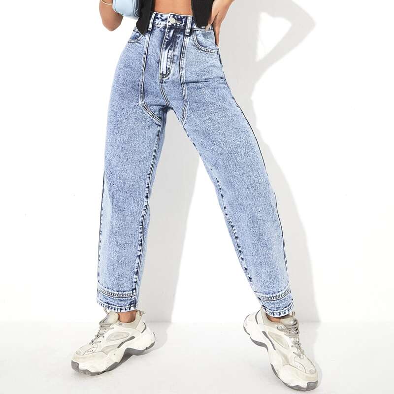 

High Waist Mom Jeans, Light wash
