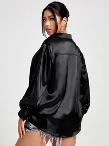 Celure 大碼素色前紐扣緞面襯衫 - 黑色 - 查看 2